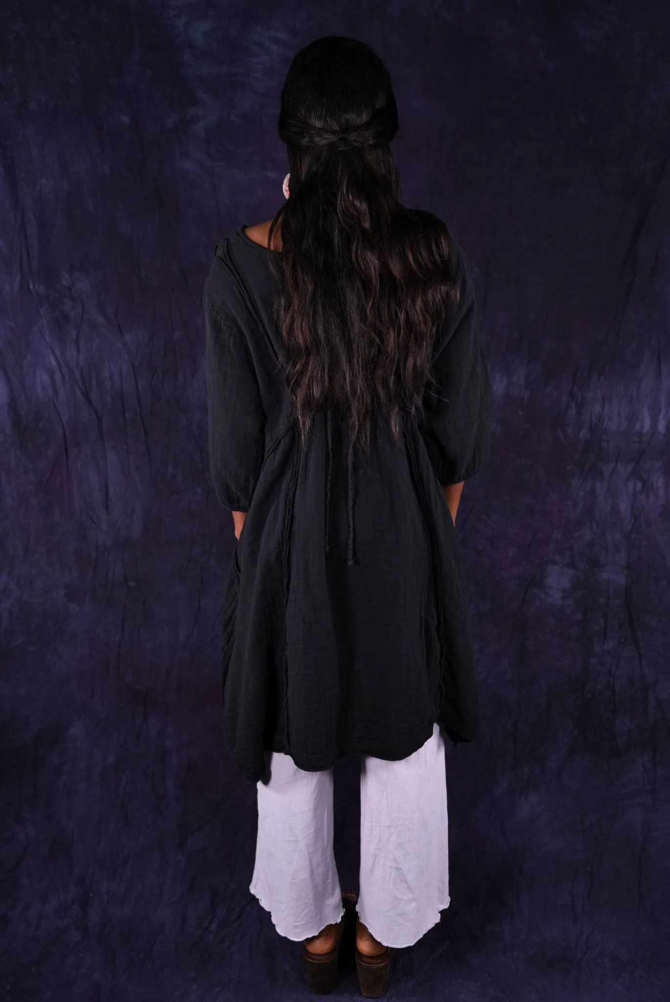 2120 Gauze Daily Dress Black