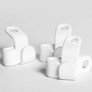 5 Pcs - Plastic Clothes Hanger with Non-Slip Pad - H02752