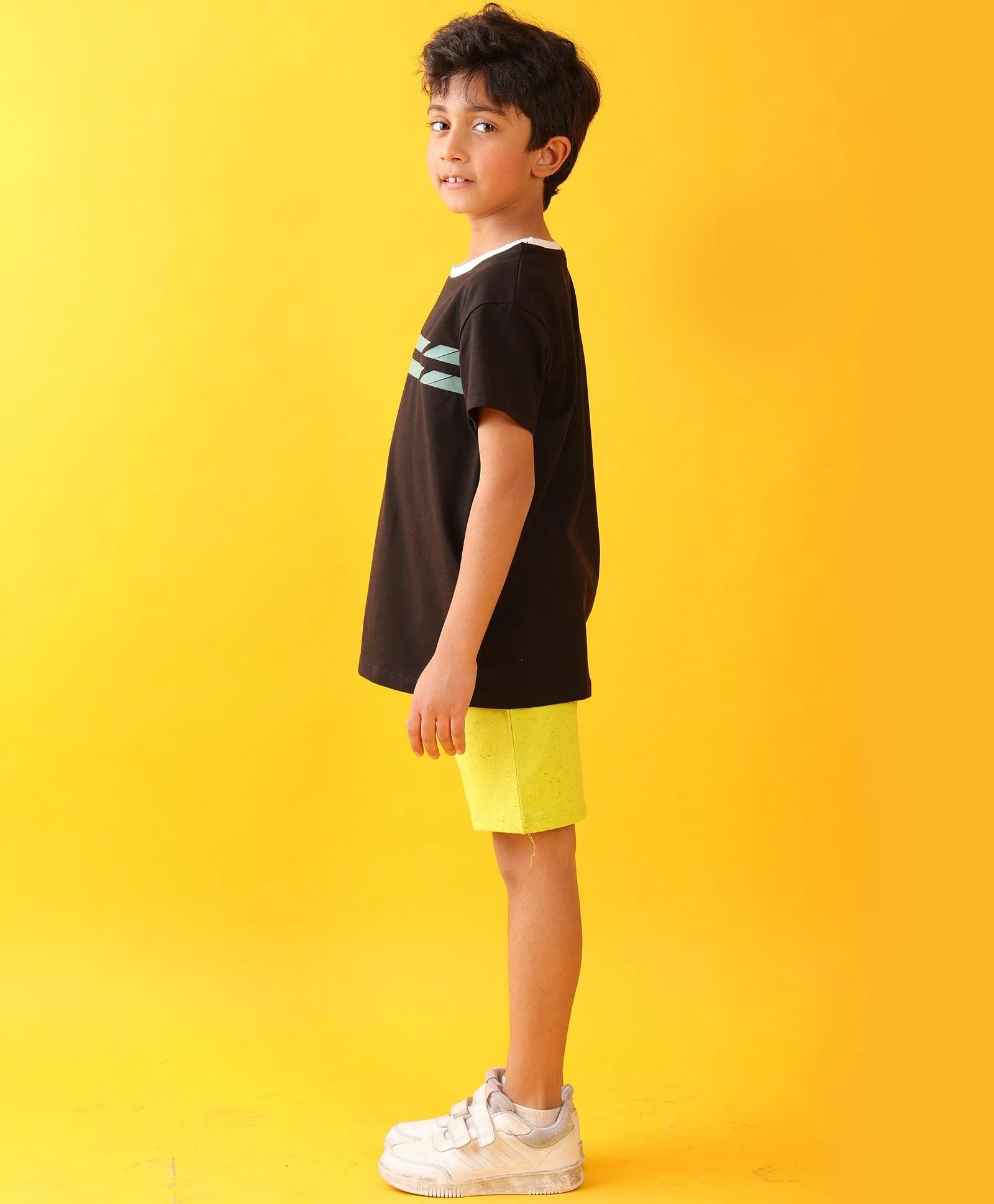 BLACK ENGLAND STRIPED FUN LIME BOYS SHORTS SET - BLACK/LIME