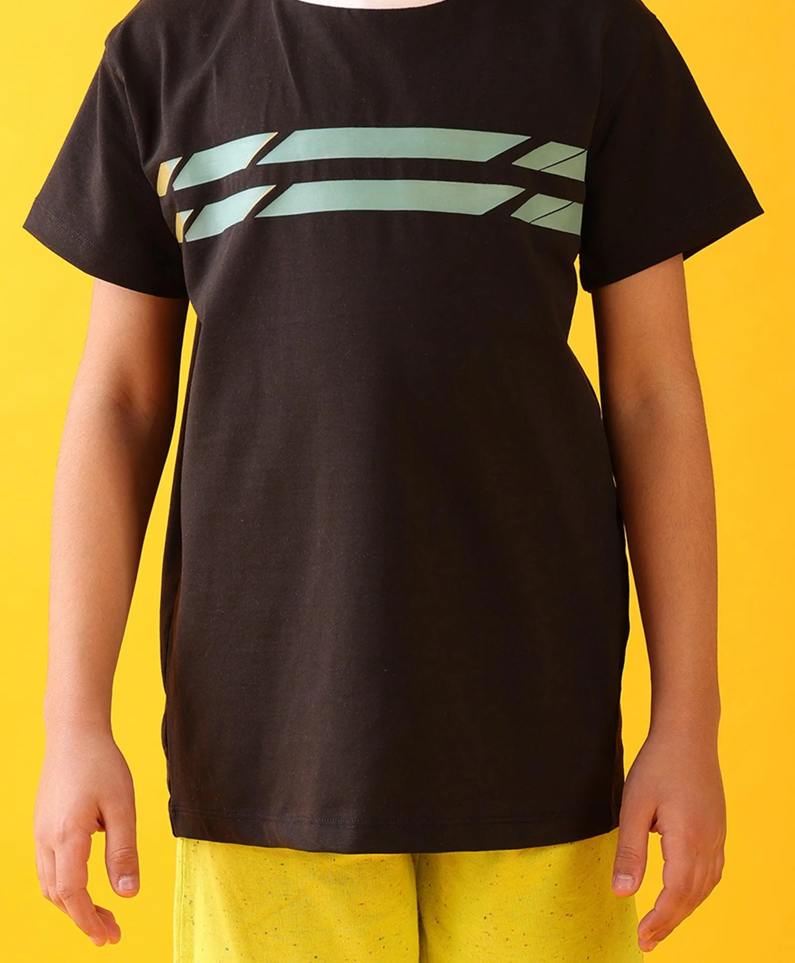 BLACK ENGLAND STRIPED FUN LIME BOYS SHORTS SET - BLACK/LIME