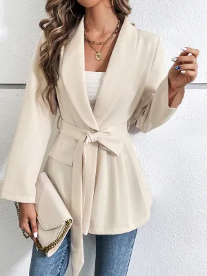 Blazer Raffinéa de cuello esmoquin con cinturón