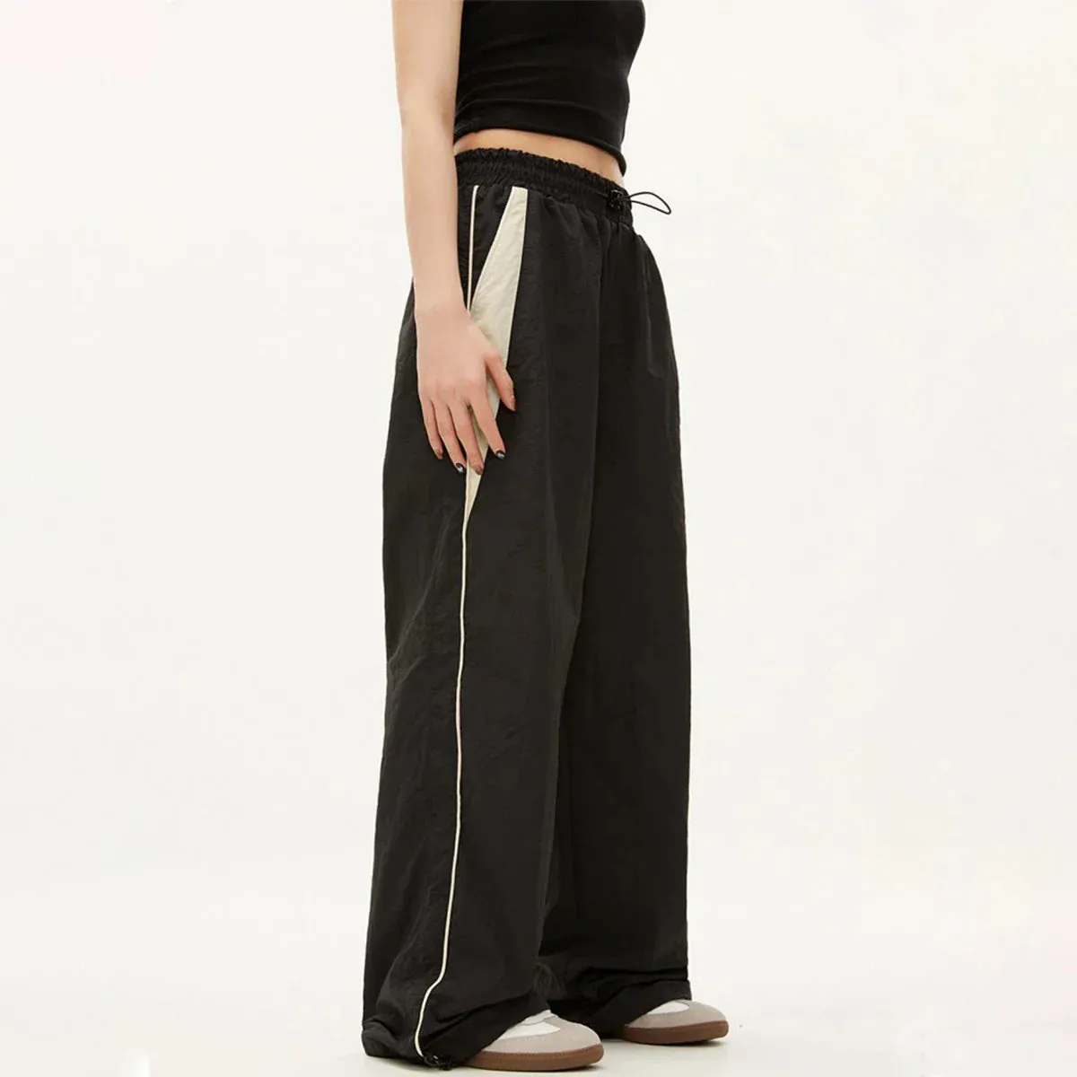 Cargo Breeze™ | Women's Wide Leg Cargo Pants | Elastic Waist, Drawstring Design, Y2K Style, Comfortable Fit