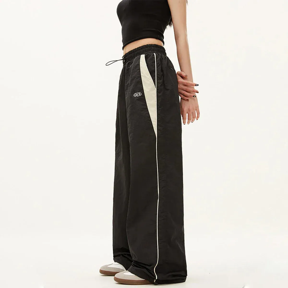 Cargo Breeze™ | Women's Wide Leg Cargo Pants | Elastic Waist, Drawstring Design, Y2K Style, Comfortable Fit