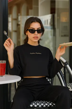 CROPPED EMBROIDERED SWEAT