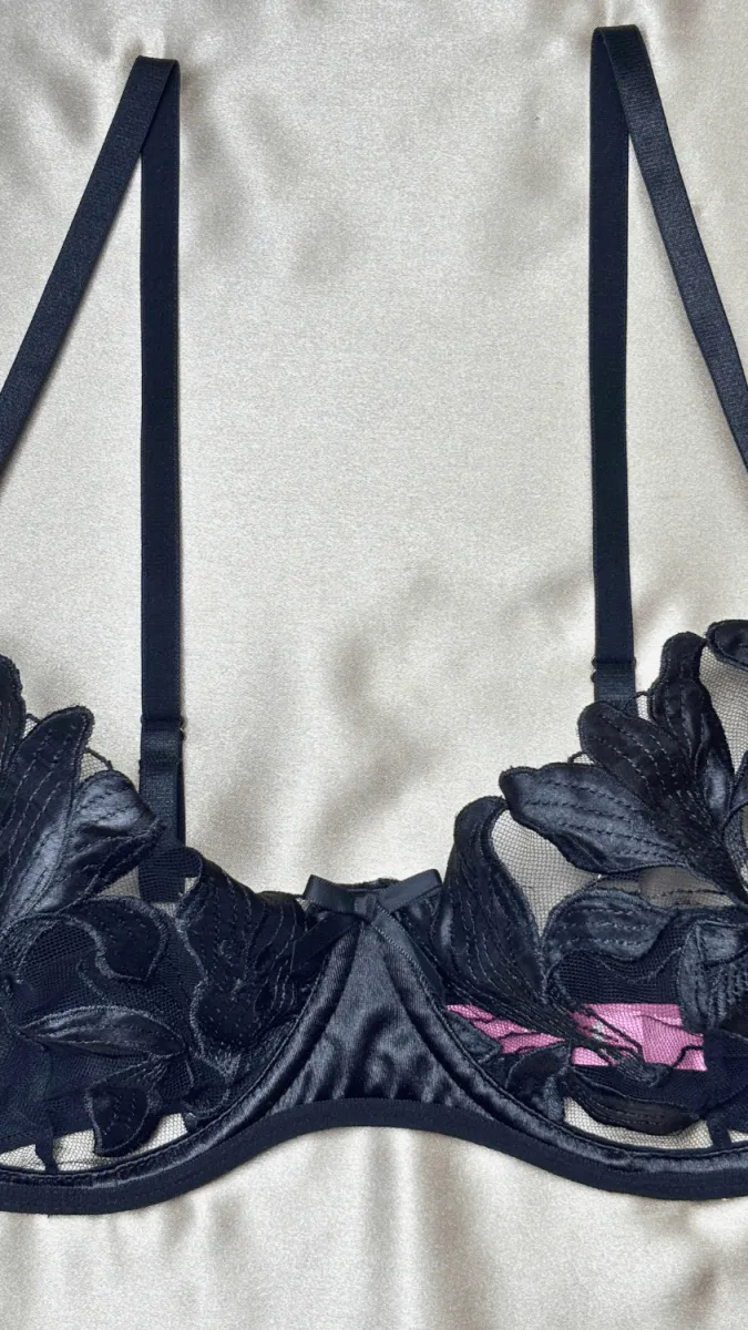 Elle Black Bra