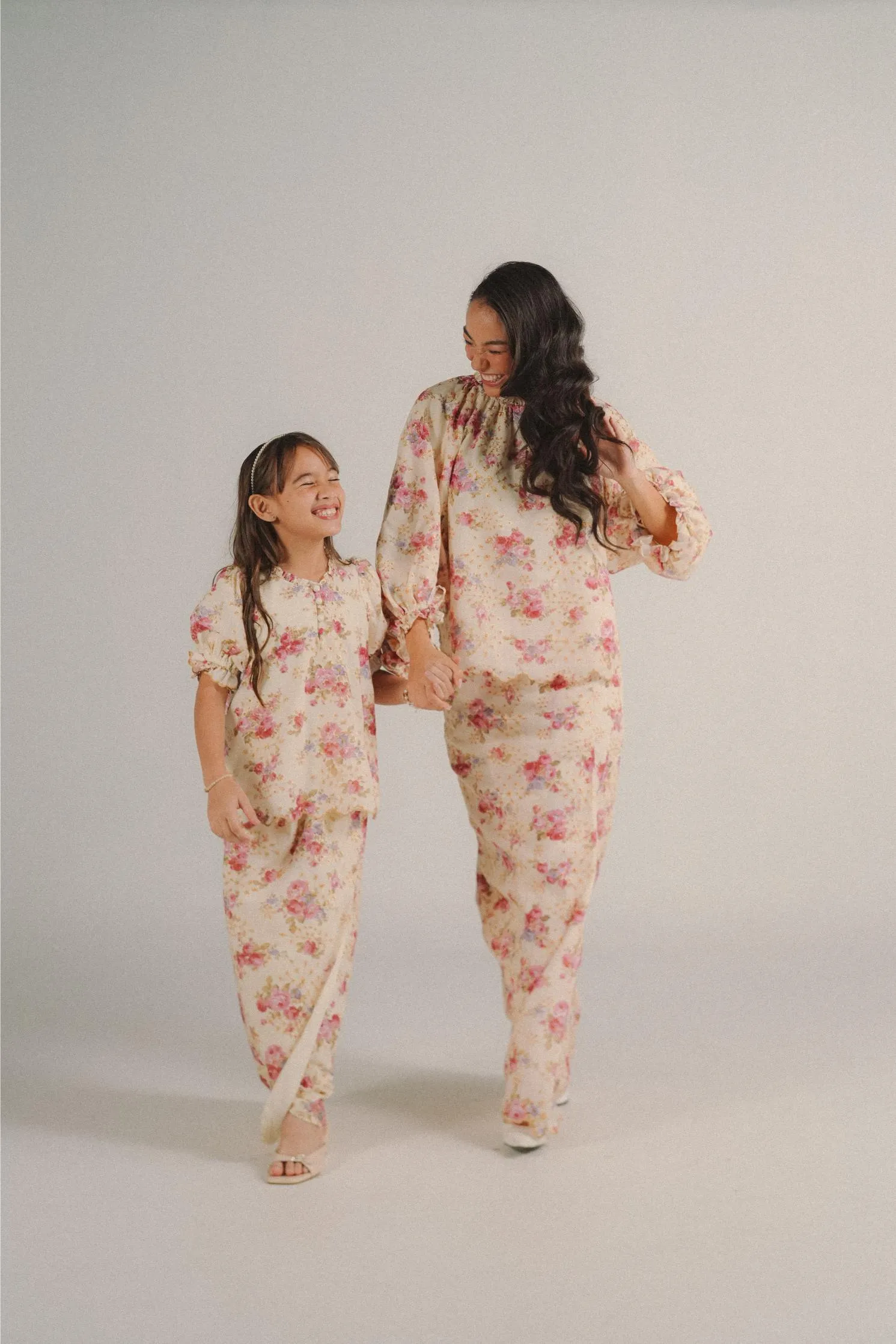 ESME KURUNG IN SPRING