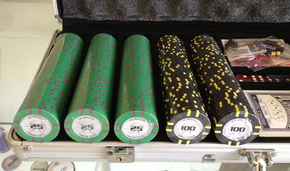 Le Royale 1000pce Low Value Cash Chip Set Premium Clay w/ Case