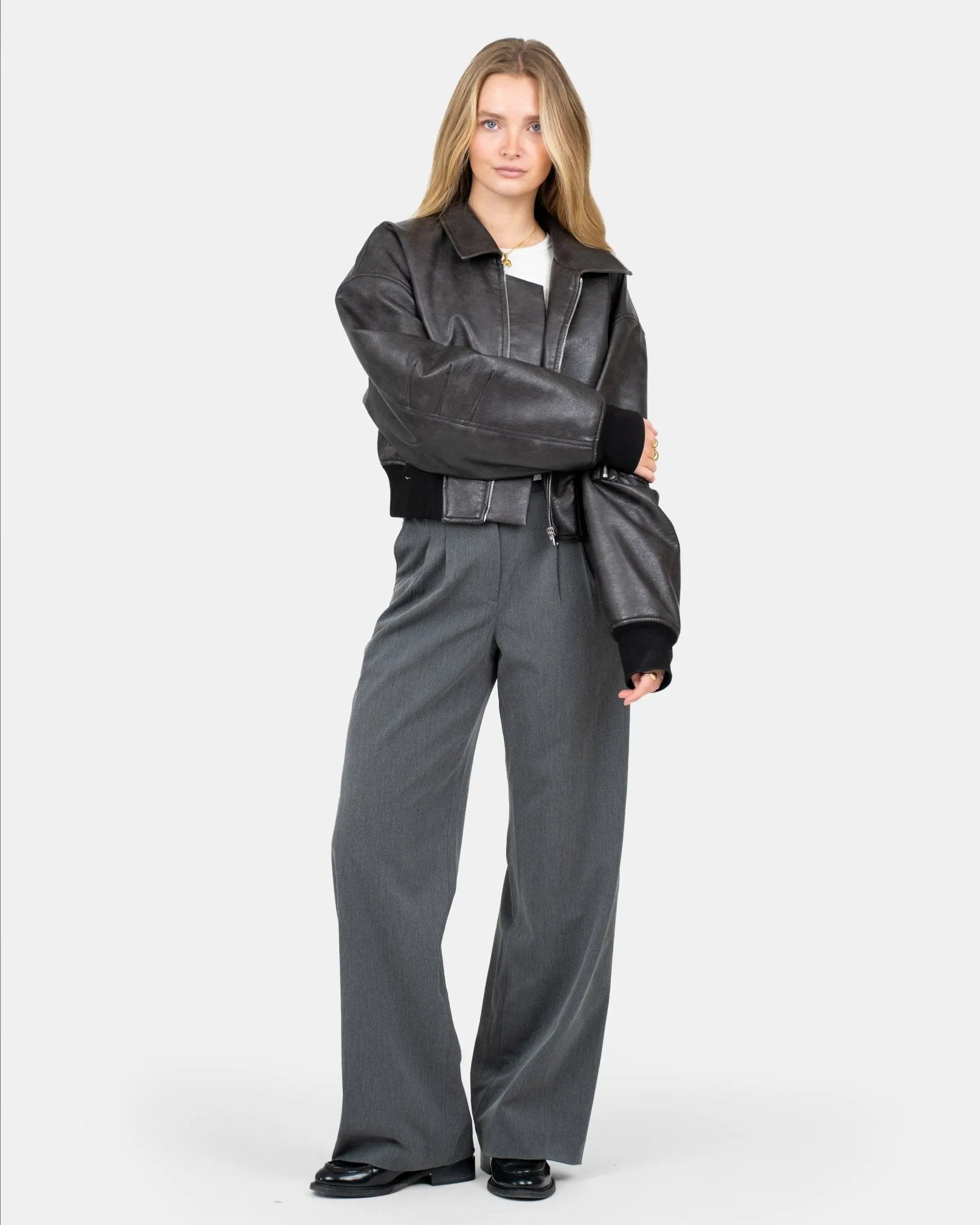 Loose Fit suit pants Grey
