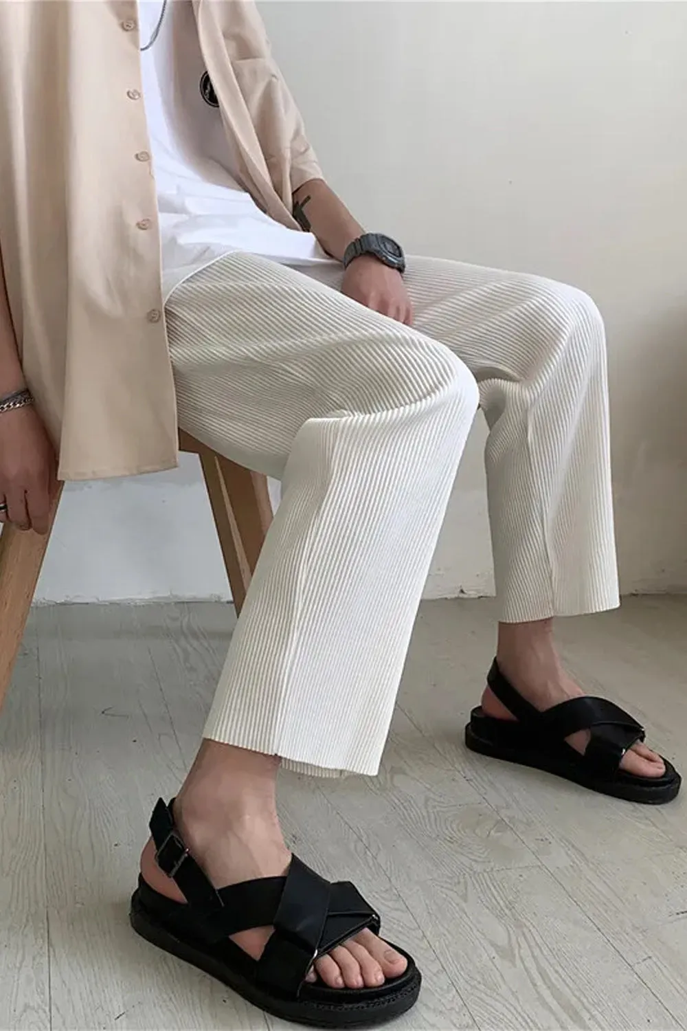 Loose Pleated Style Long Men Pants