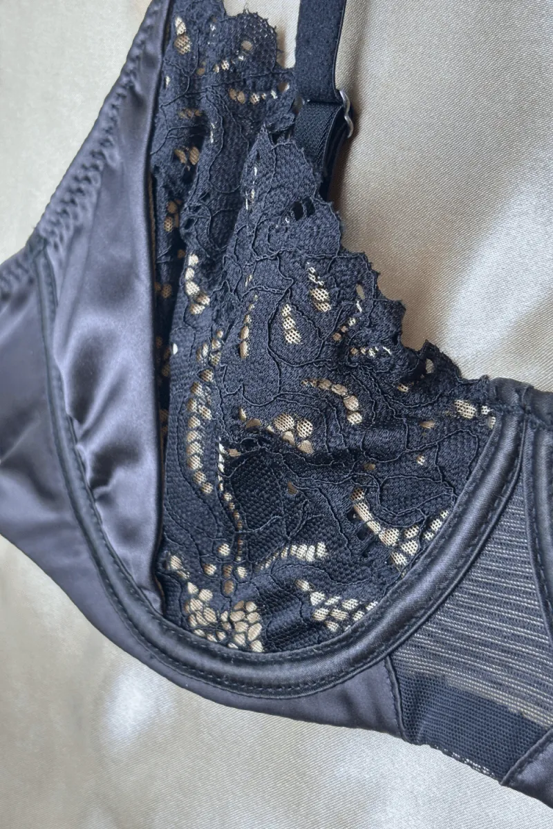 Lyla Lacy Black Bra