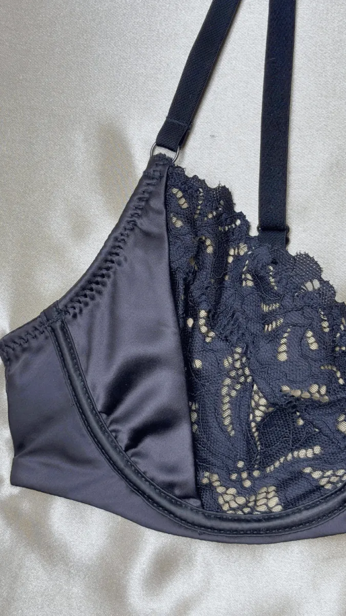 Lyla Lacy Black Bra
