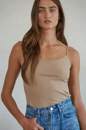 MALIA SEAMLESS CAMI
