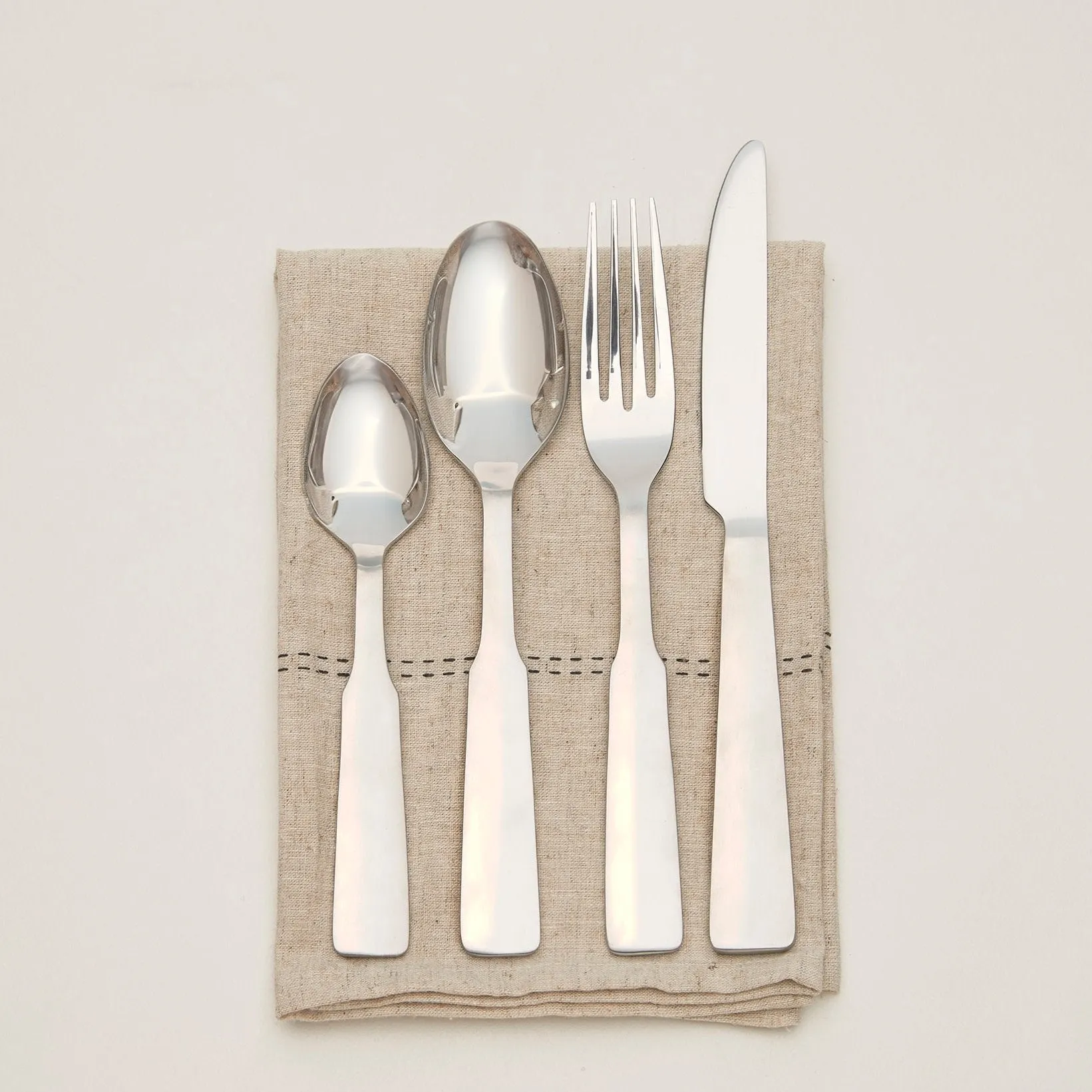 Neale Whitaker Cutlery Set of 16