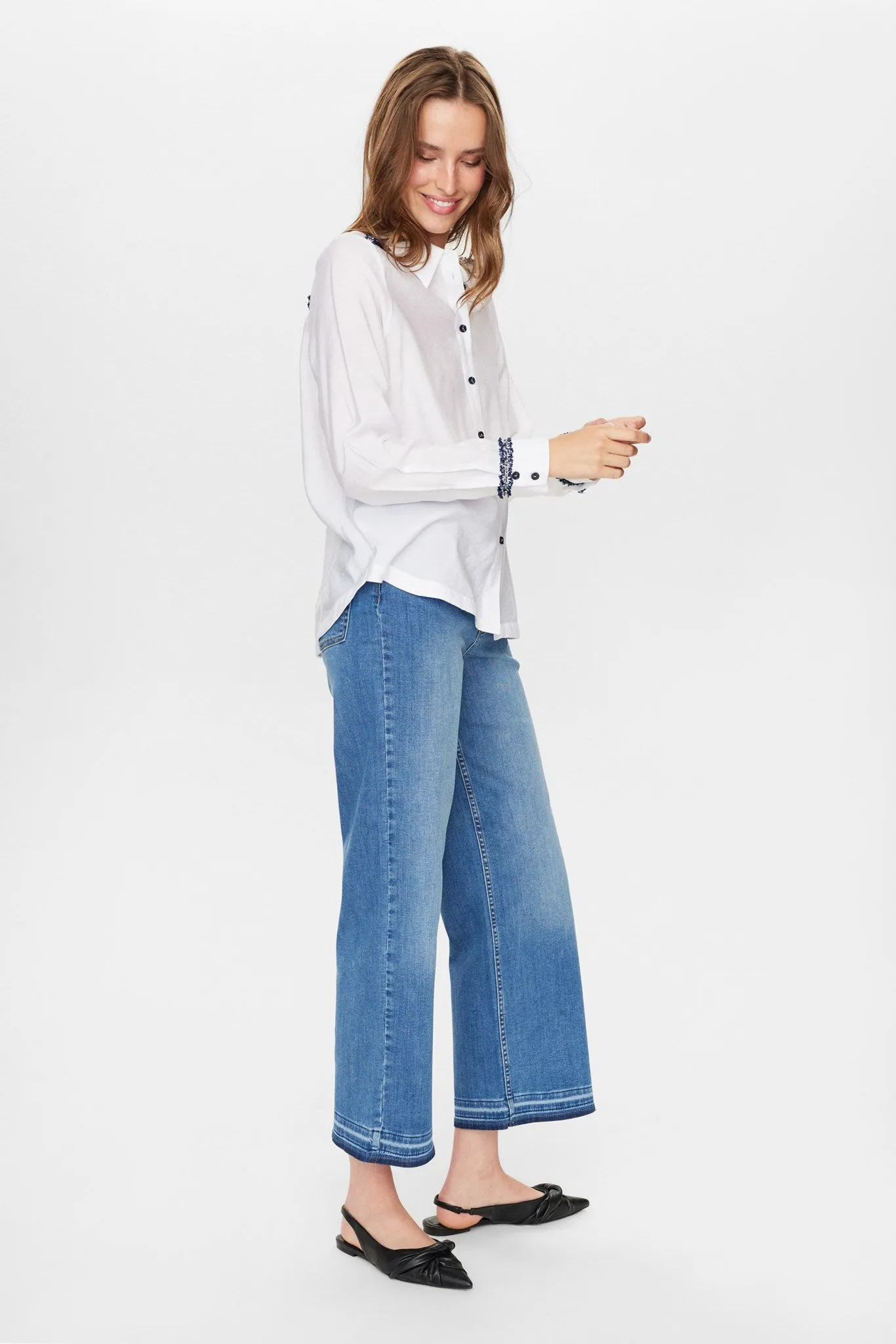 NUIVANA SHIRT - Bright White