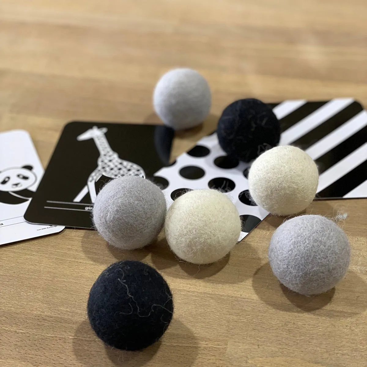 Papoose Achromatic Felt Balls 5cm