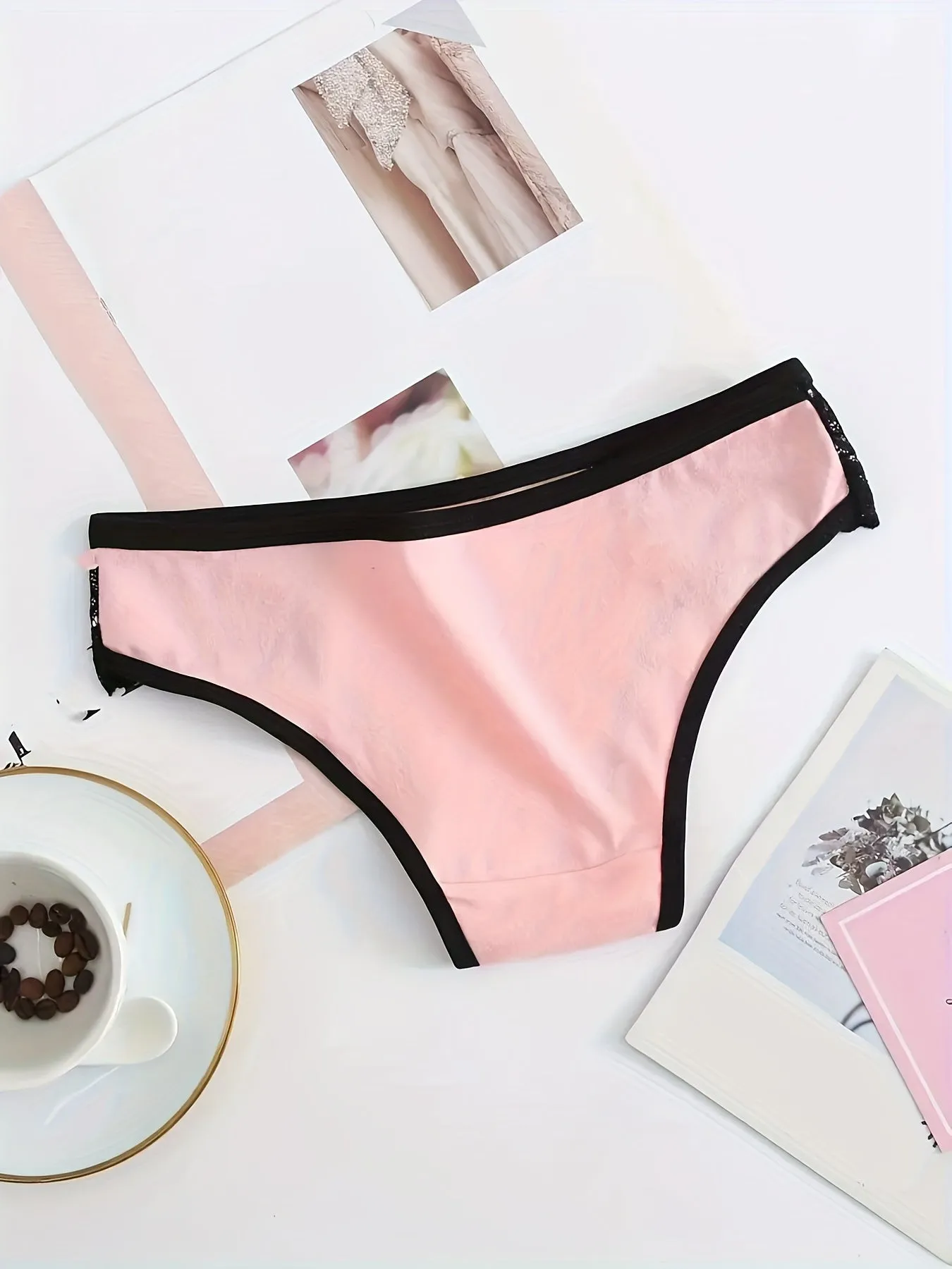 Seamless Low Waist Women's Daily Sports Underwear - 12PCS Triangle Pants with Lace Bow