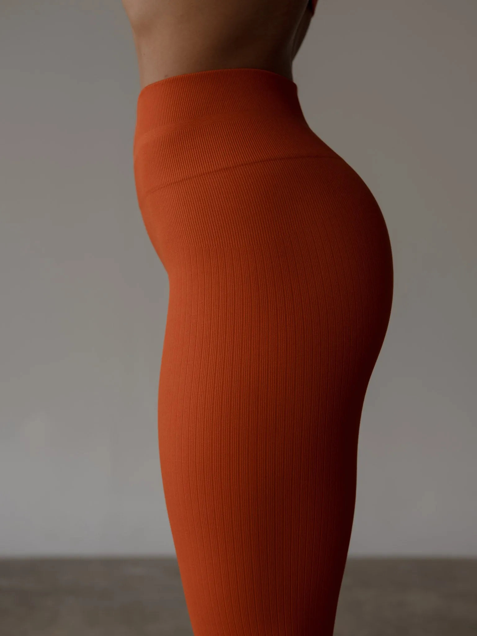 SHAPE SEAMLESS LEGGINGS  - BRIGHT ORANGE