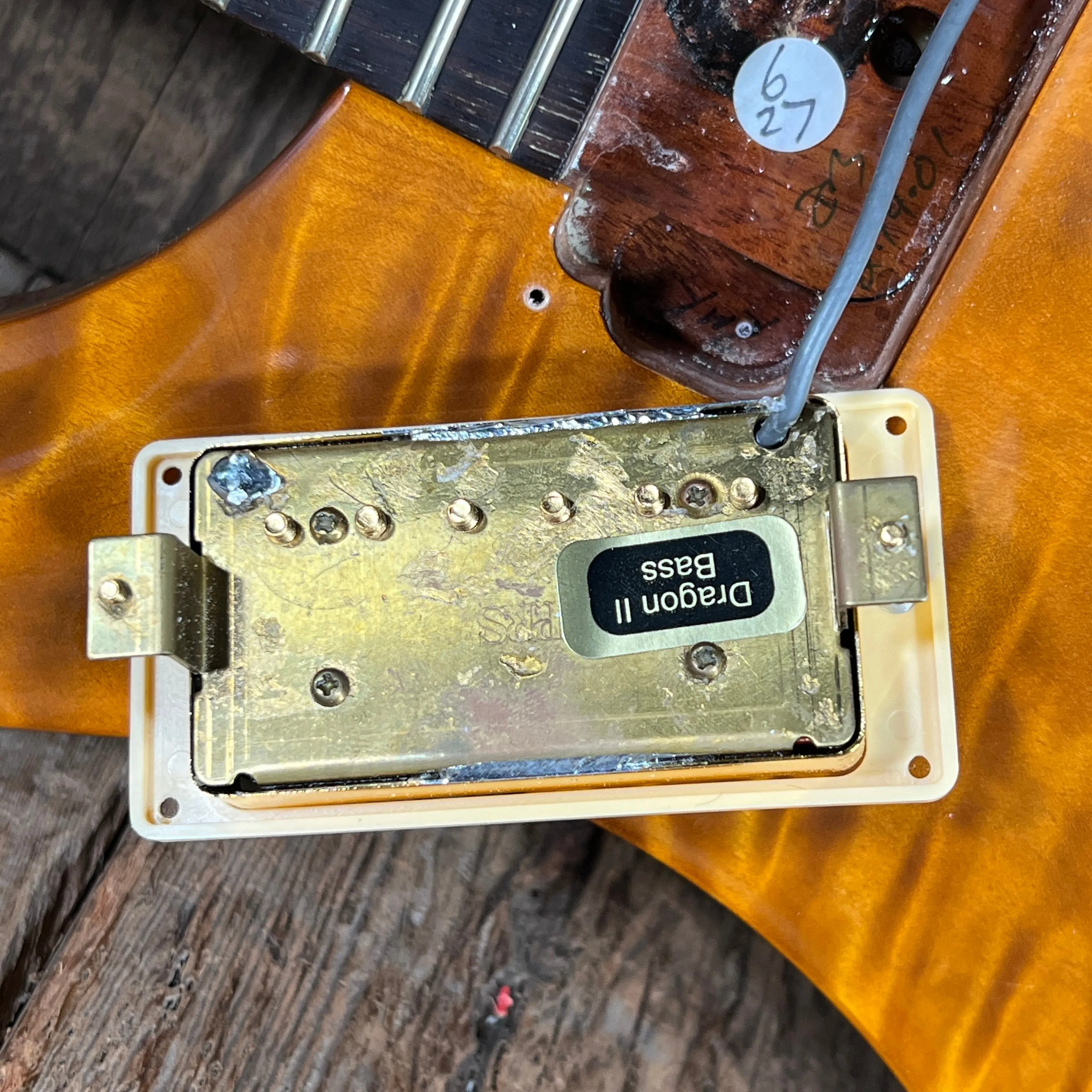 SOLD - PRS Custom 22 Artist Quilt Dragon Pickups Gold Hardware wide thin 2001 Violin Amber