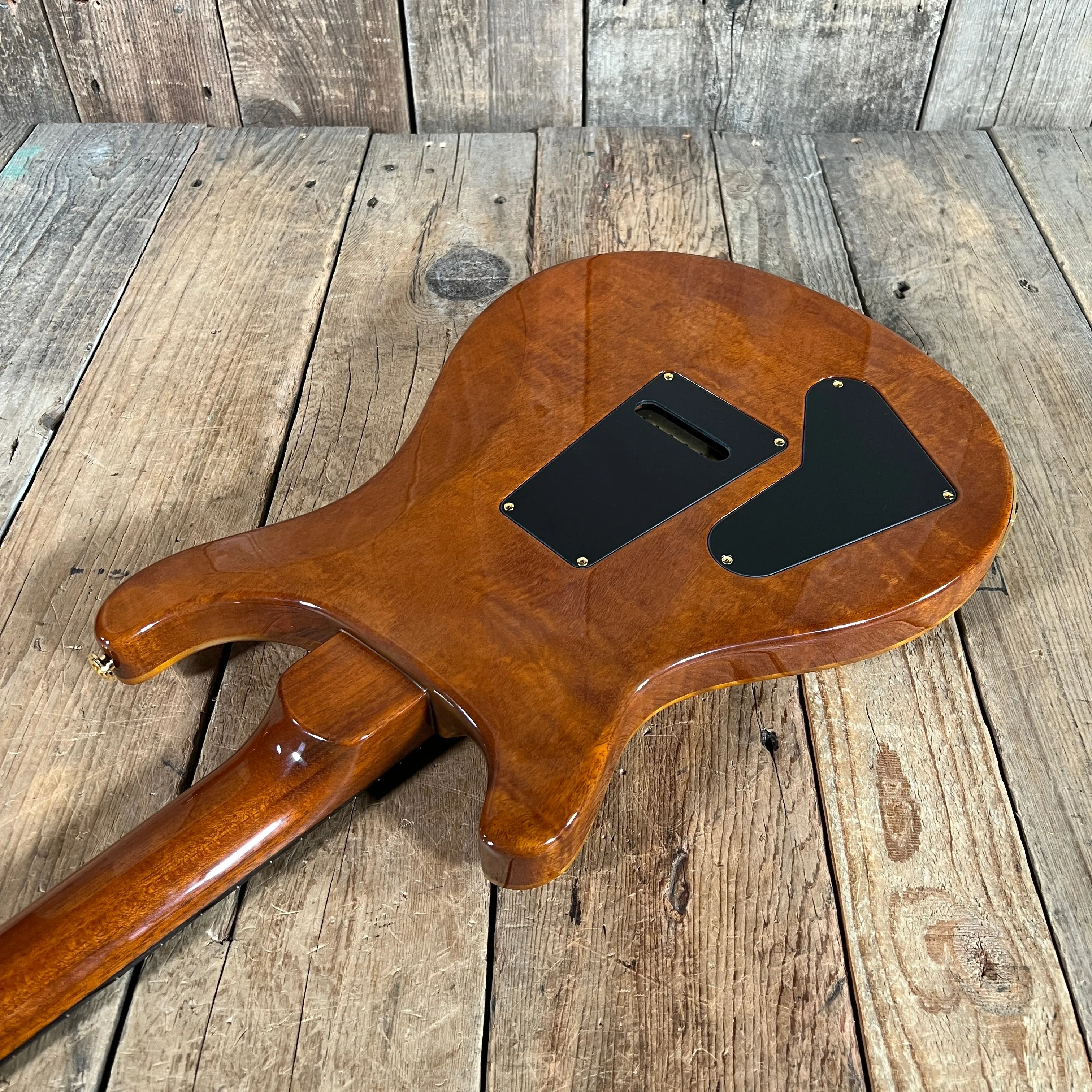 SOLD - PRS Custom 22 Artist Quilt Dragon Pickups Gold Hardware wide thin 2001 Violin Amber