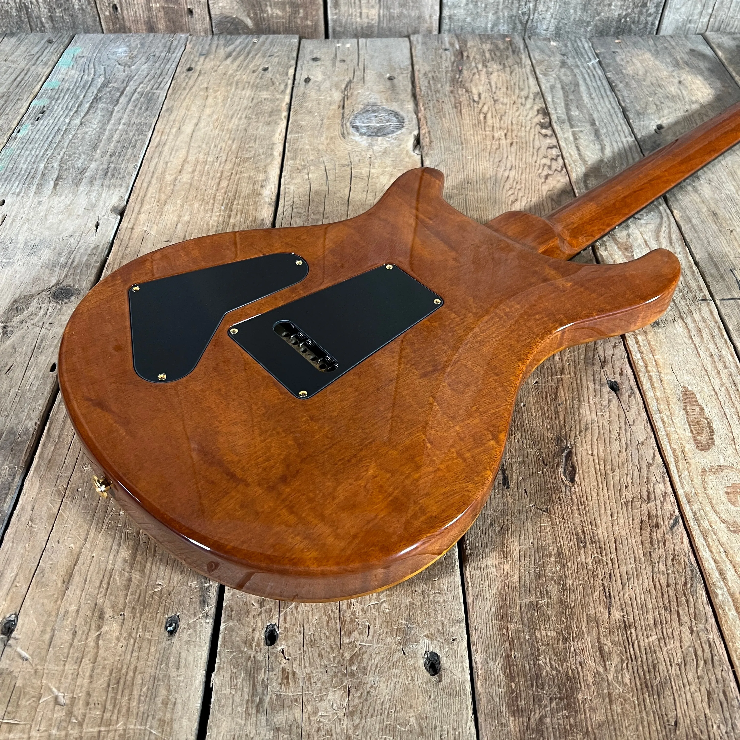 SOLD - PRS Custom 22 Artist Quilt Dragon Pickups Gold Hardware wide thin 2001 Violin Amber
