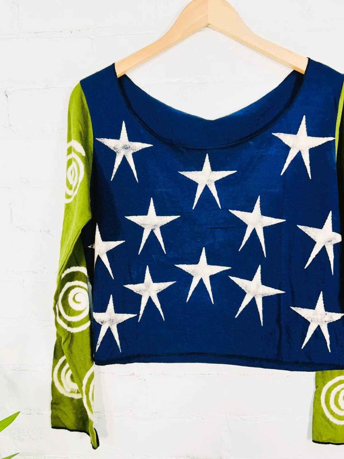 Star Long Sleeve Cropped T-Shirt