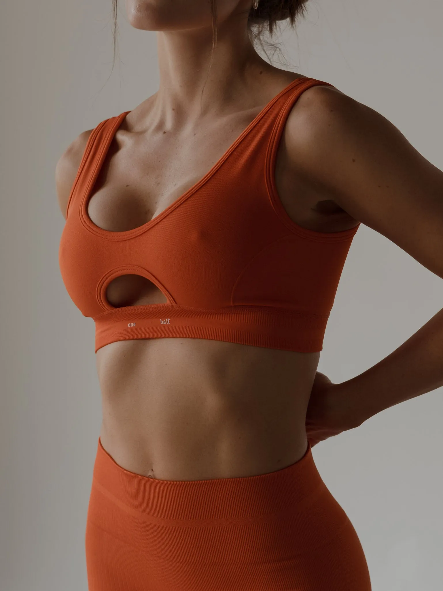 STEP SEAMLESS TOP  - BRIGHT ORANGE