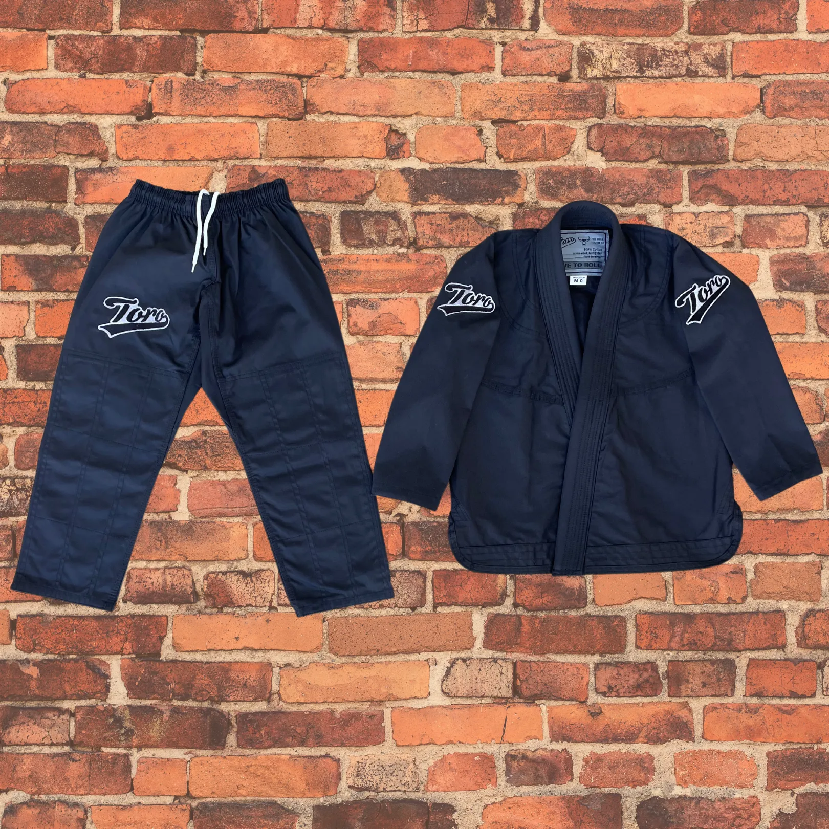Toro Kids "Black Bull" Ultra Light Gi