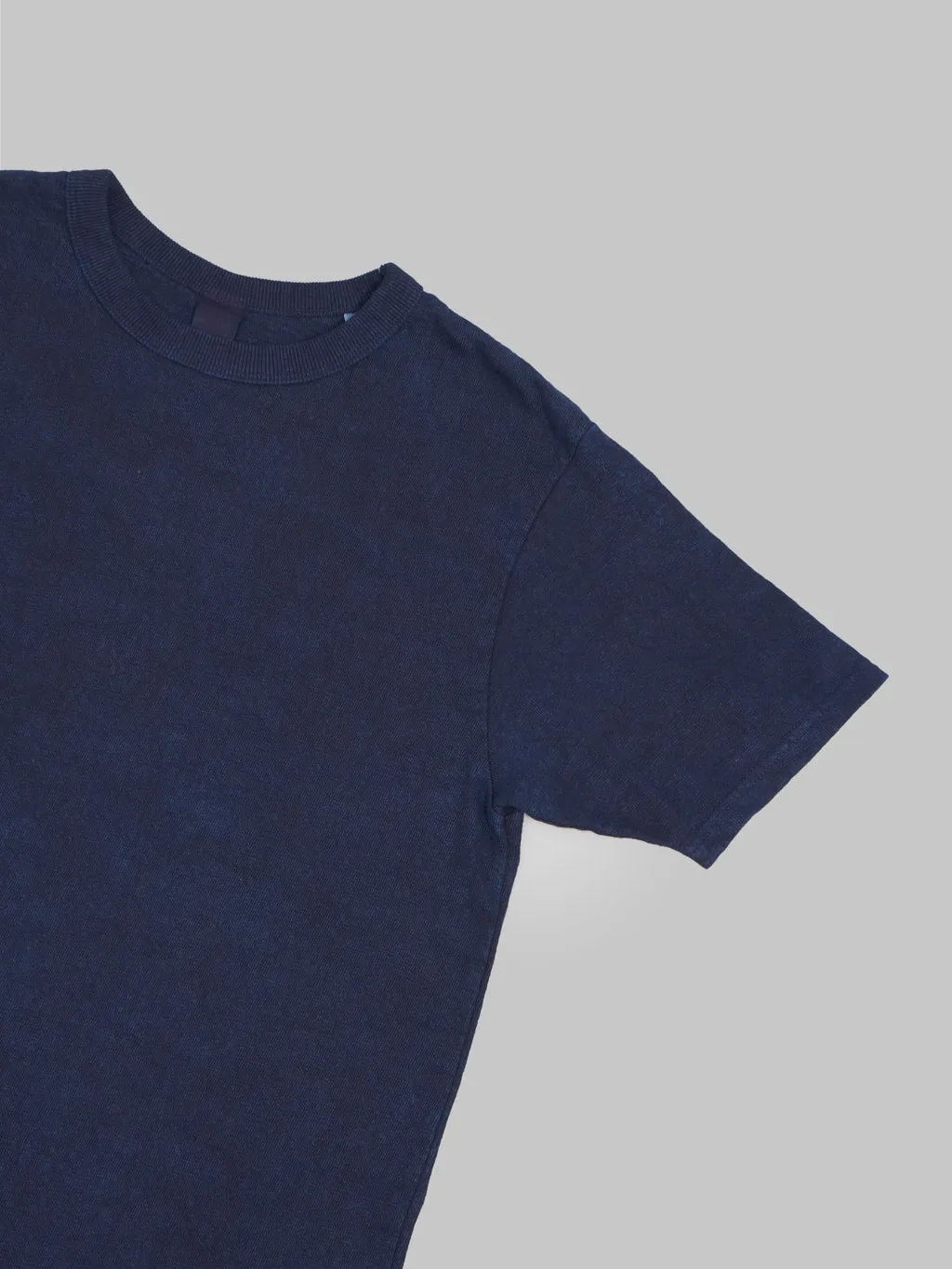 UES No.8 Slub Nep Short Sleeve T-Shirt Indigo