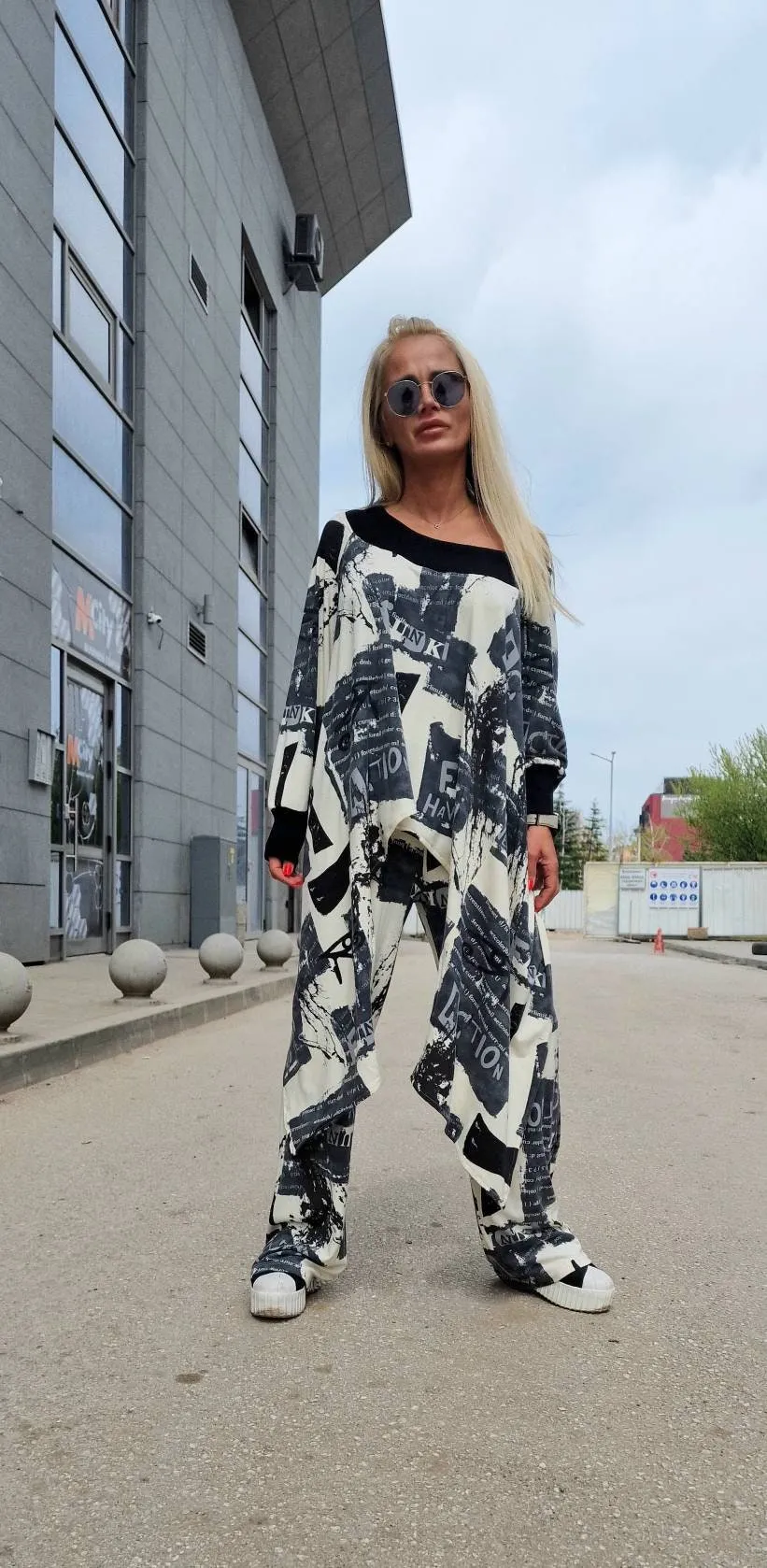 Women two parts Set, Cotton Set, High Waist Loose Pants , Asimetric Top, Gothic Set with Open Back , Extravagant Women Set