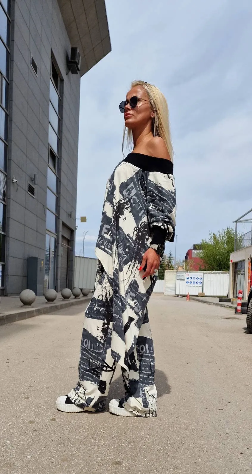 Women two parts Set, Cotton Set, High Waist Loose Pants , Asimetric Top, Gothic Set with Open Back , Extravagant Women Set